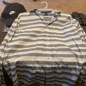 Tommy 4 Sell